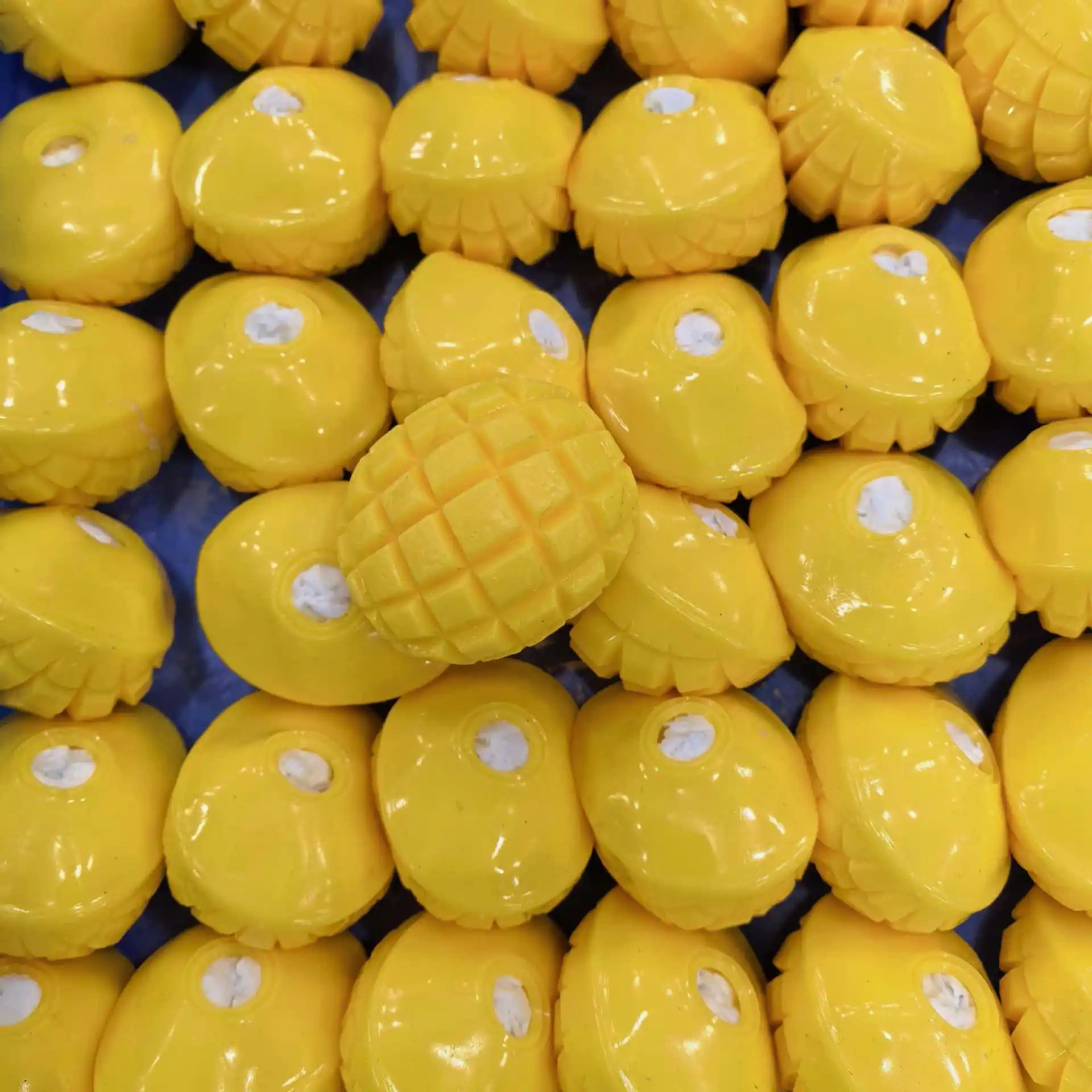 Mango meat Squishy Stress Ball Fidget Toy Crunchy Squeeze Toy Round Blocks Filled ASMR Anti Stress Release Hand Relax Gift Toy