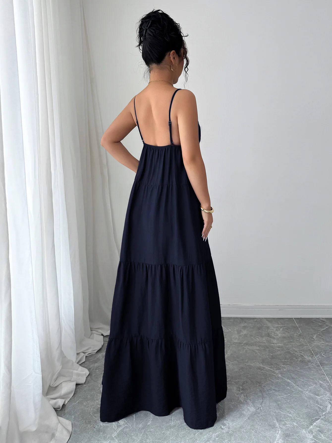 EINY Vestidos largos plisados con tirantes y cuello en V para mujer, vestidos elegantes sin mangas de cintura alta y espalda descubierta, vestido de fiesta holgado, batas de vacaciones y2k