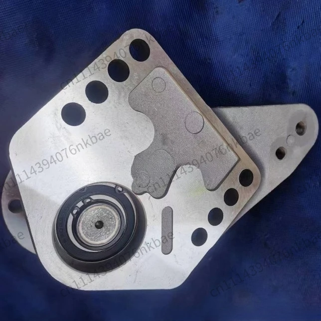 RE500539 RE500538 Domestic Suitable for Tractor 210 360 Excavator Fan Bracket