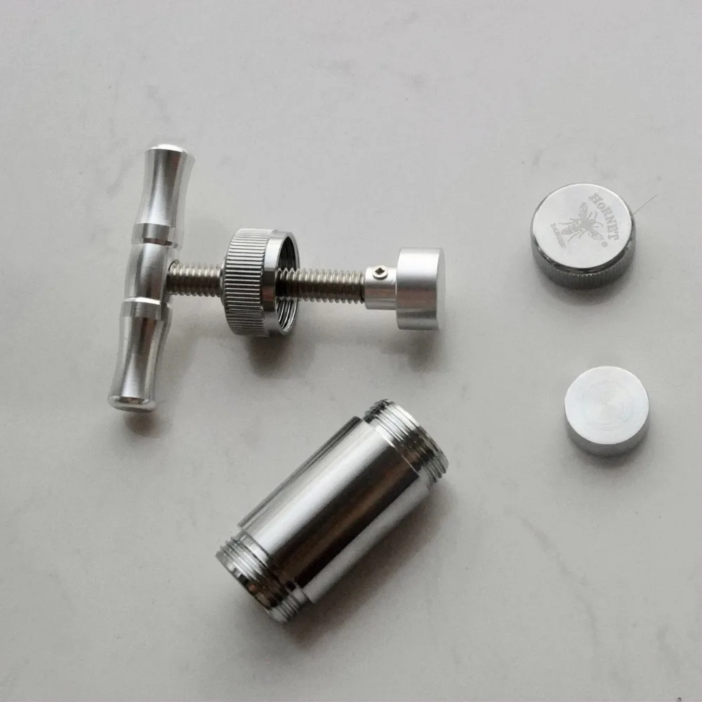 

1 шт., дробилка для таблеток, измельчитель для лекарств, коробка для таблеток, измельчитель для детских таблеток, мини-портативная дробилка для таблеток