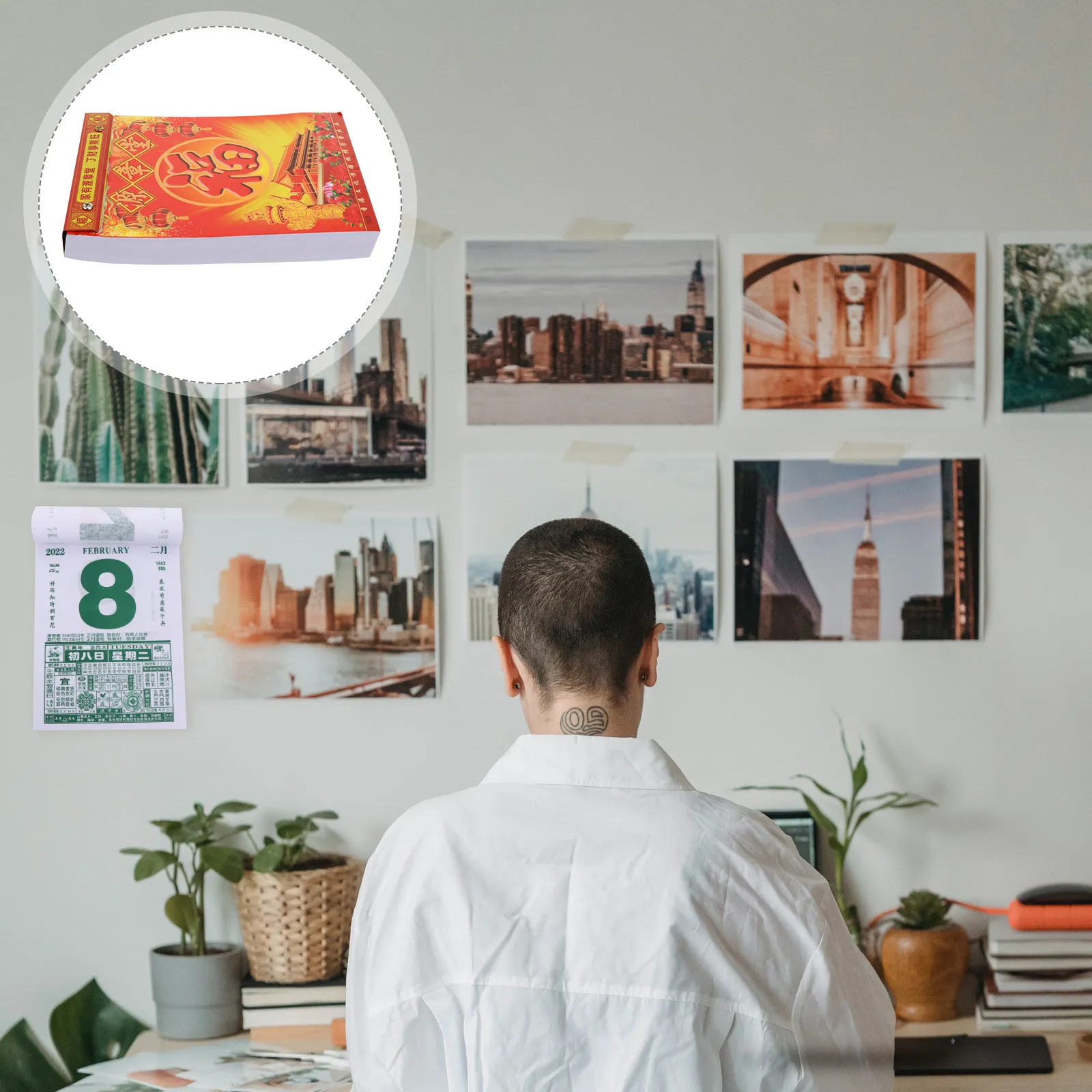 

1Pcs 2022 Chinese Daily Calendar Traditional Wall Hanging Calendar Paper Exquisite Workmanship Year of The Terms