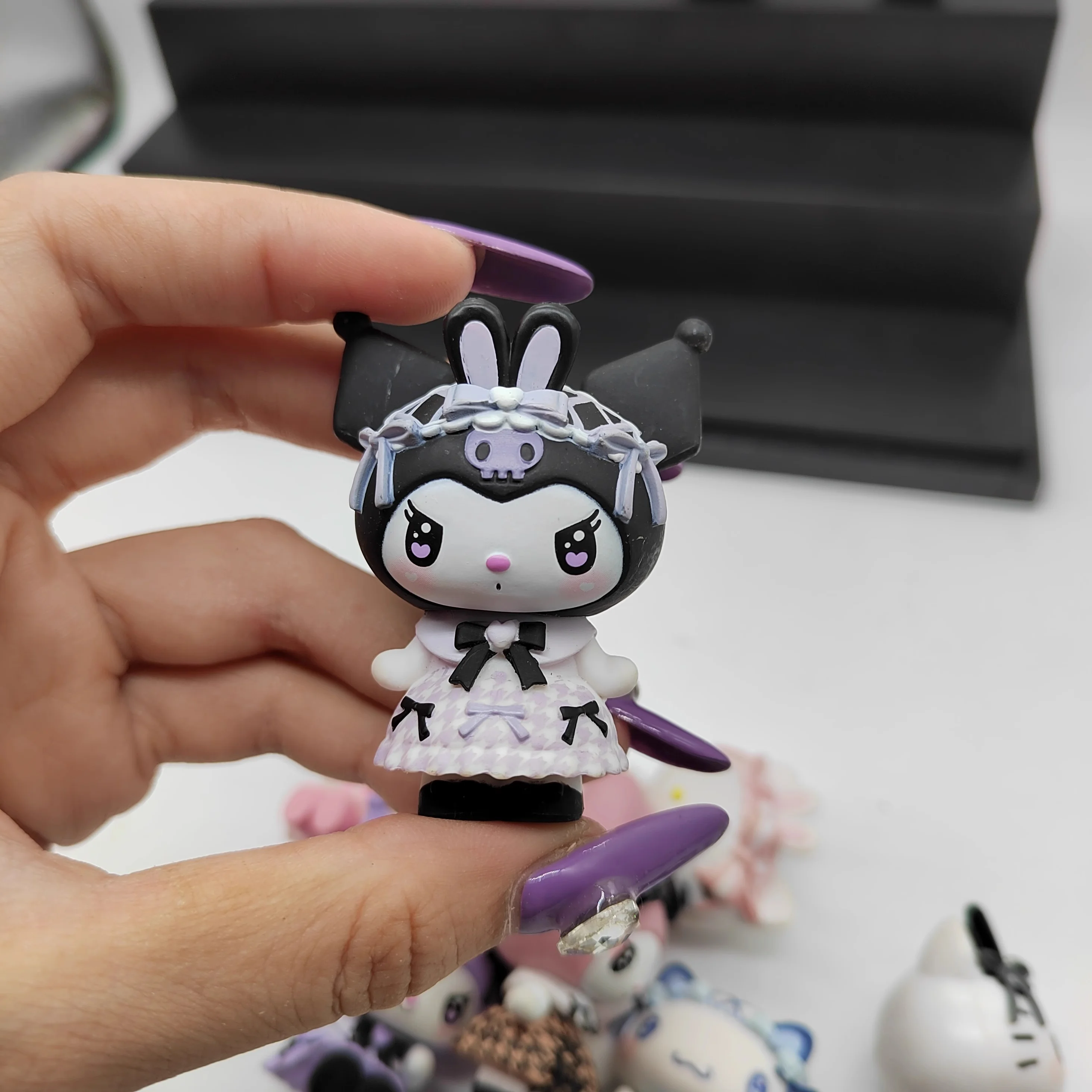 متوفر في المخزون بيبي سانريو الياباني الأصلي للبيع، حلي كيتي كورومي بدون صندوق شحن بالجملة