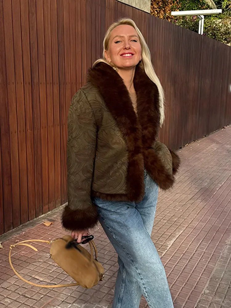 

HH Women Winter Embroidered Reversible Short Coat Long Sleeves Lapel Faux Fur Effect Jackets Fashion Woman High Street Coat