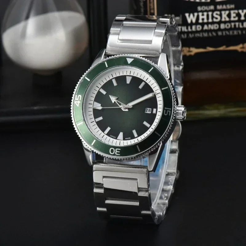 2025 ساعة يد كبيرة عصرية جديدة للرجال بحزام من الفولاذ المقاوم للصدأ مصممة فاخرة شهيرة لحفظ الوقت ساعة دقيقة