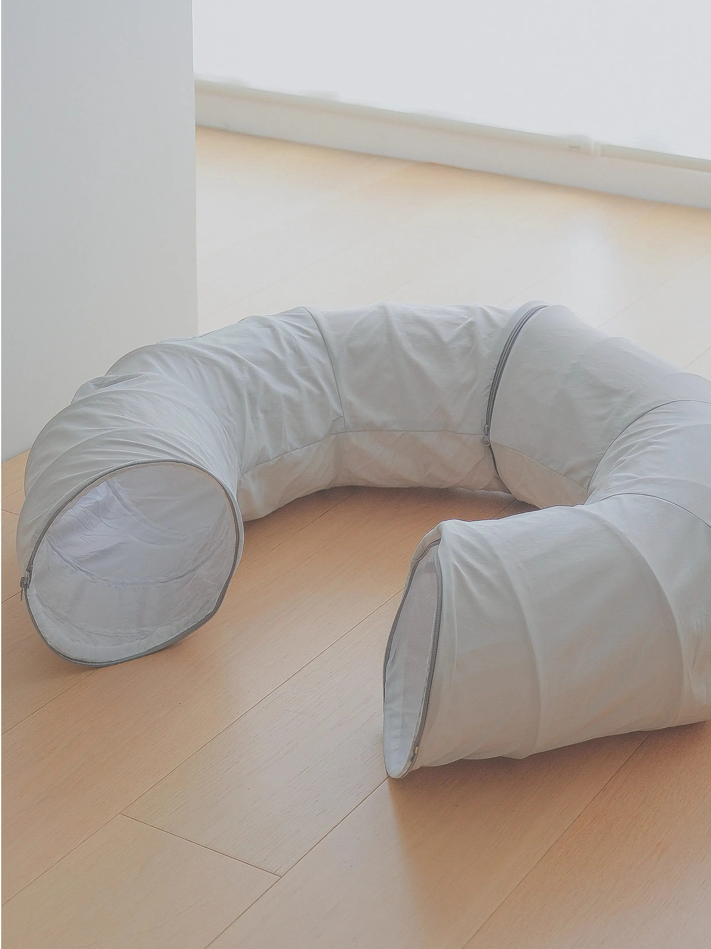 ZHAYA Summer Cool Cat Tunnel Maze Extra Long Donut Hideout Enrichment Interactive Toy Kitten Chase Play Crawl Rest Cave