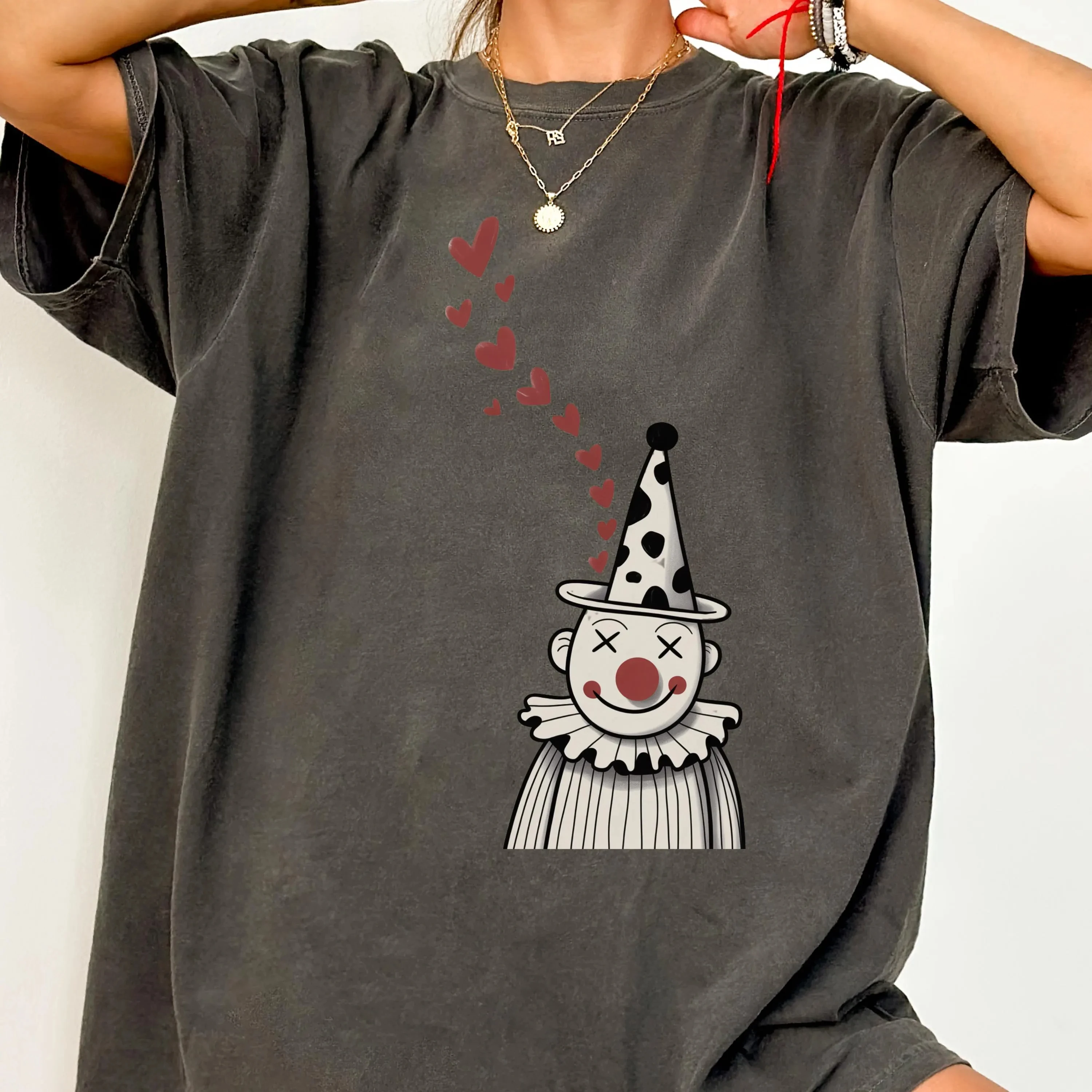 2026 Summer Women's Sad Clown Heart Graphic T-Shirt Unisex Cotton and Breathable Short Sleeve Oversized Loose Casual
