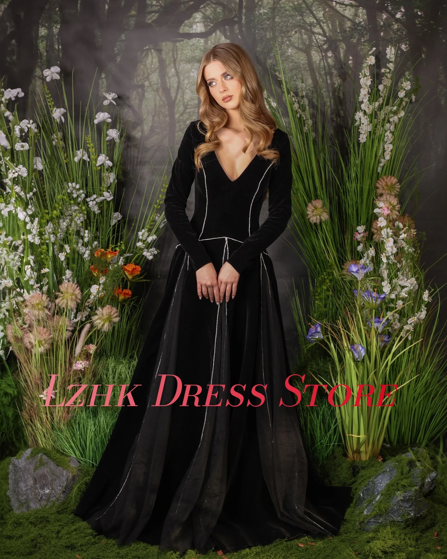 Robe de soirée trapèze en Organza moderne personnalisée, en cristal, de haute qualité, manches longues, col en v, longueur au sol, robes d'occasion spéciale