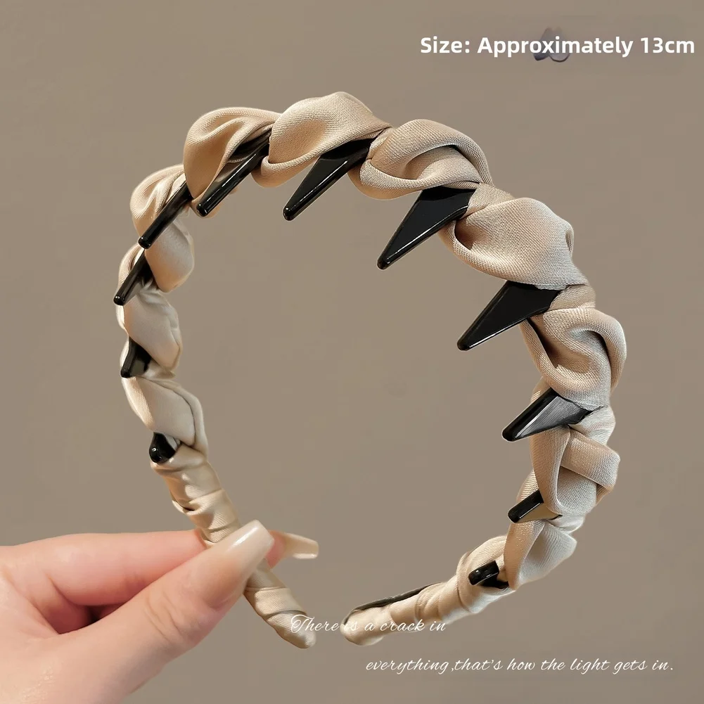 عصابة رأس نسائية ذات تاج عالٍ على الطراز الكوري للوجه الصغير وقبضة آمنة من البلاستيك خفيف الوزن للارتداء اليومي