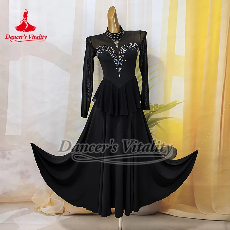 Hooggesloten Quickstep Waltz Foxtrot Drie kleuren zijn beschikbaar Sierlijke grote swingjurken Ballroomdanstrainingskleding