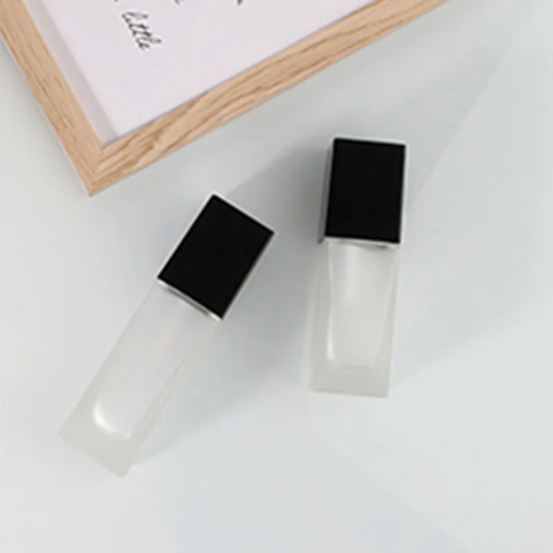10Pcs 15-40ml Frosted Square Glass Spray Pump Bottle, Empty Refillable Lotion Foundation Container, Portable Travel Sample Vial