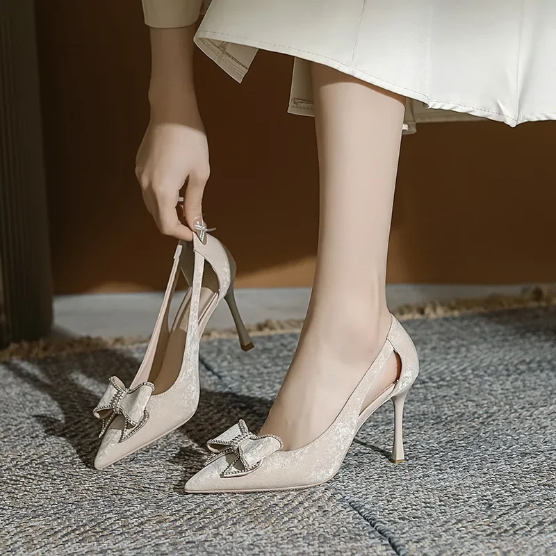 

Размер 30-44 2025: весенние новые туфли на высоком каблуке 9 см с острым носком на шпильке и бантом для женщин, черные рабочие туфли-лодочки на тонком каблуке, модельные туфли