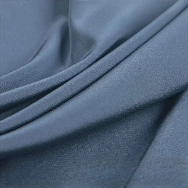 

Heavy silk crepe cloth 100% skin friendly breathable clothing fabric