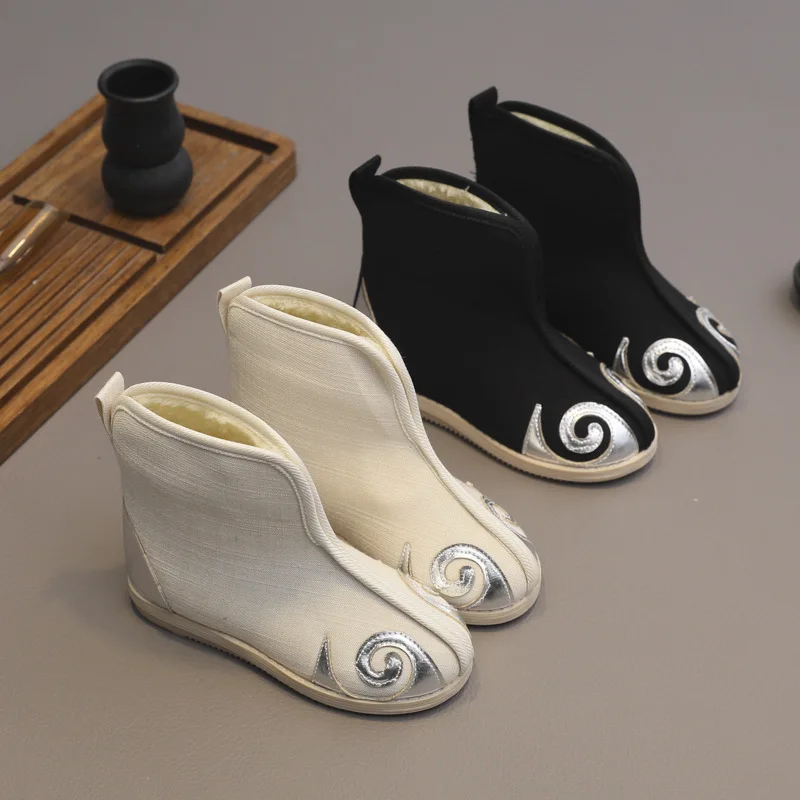 Stivali antichi per bambini Hanfu Shoes tradizionale stile cinese Tang Shoes Old Beijing Handmade Cloth Shoes Plus Cashmere Winter