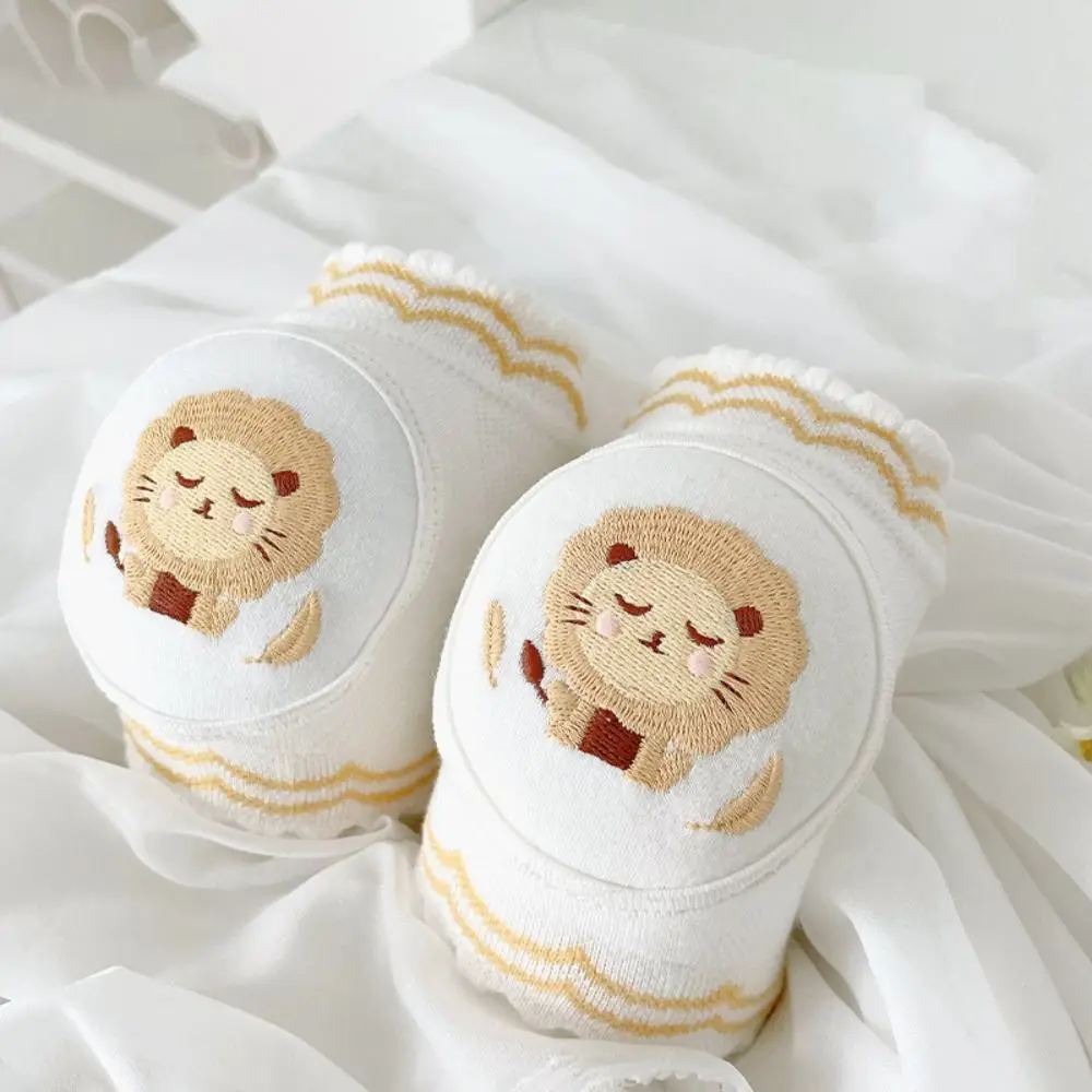 

Cotton Baby Knee Pads Cartoon Design Sponge Child Leg Pads Crawling Elbow Toddler Protector Cloth Accessories Crawling Toddler