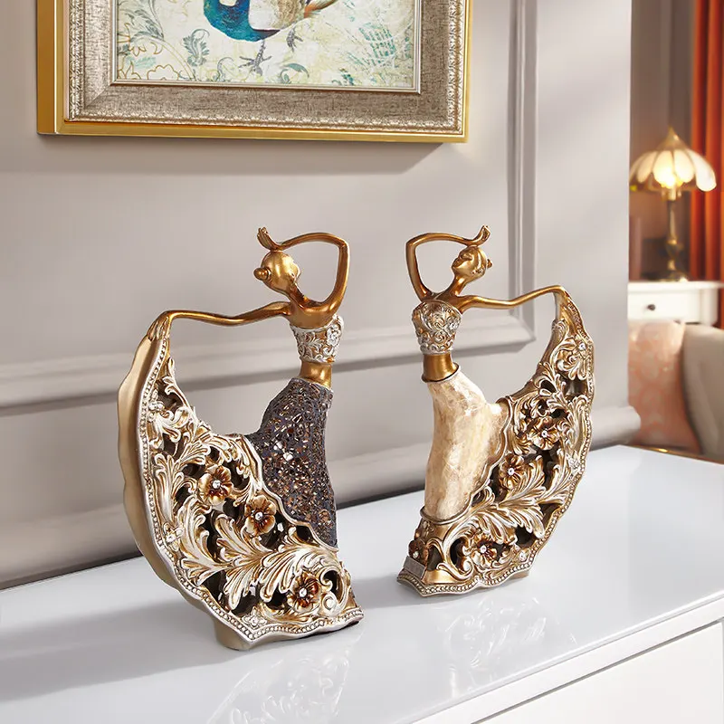 Peacock Dancer Model Luxury Atmosphere Decoration Home Living Room Decoration Ceramic Abstract Sculpture Art Decoration Statue