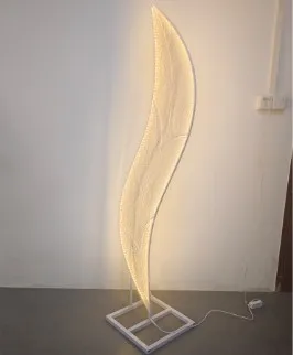 LED-Leuchtendes S-förmiges Blatt für den Hochzeitsgang, Leuchtende Wegmarkierungen, Dekoration für Party- und Jubiläumsfeiern – Detail 3
