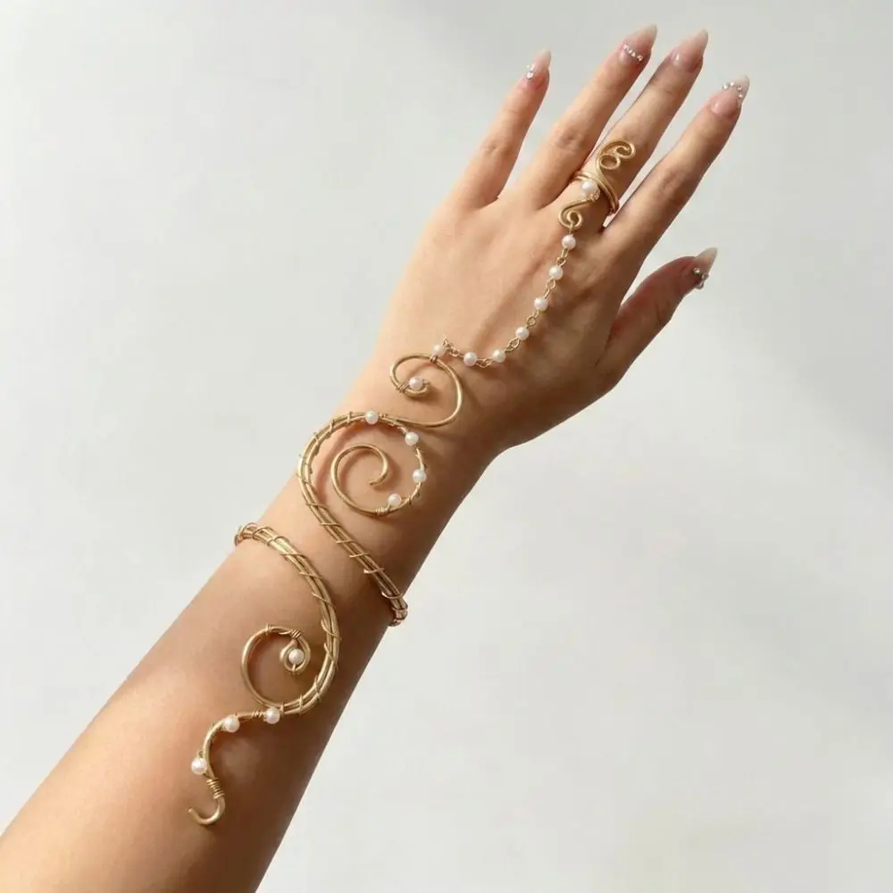 Artificial Integrated Finger Chain Bracelet Crystal Hollow Out Spiral Gold Arm Cuff Boho Six-Leaf Flower