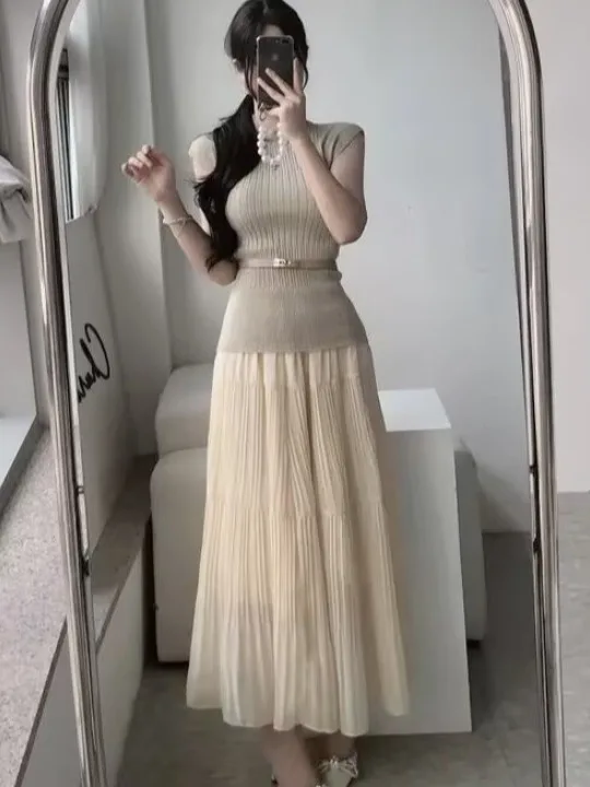

Korean Elegance Knitted Vest Top Svel High Collar f Body Skirt Faionable Two-Piece Set Women's Faion Summer 2025