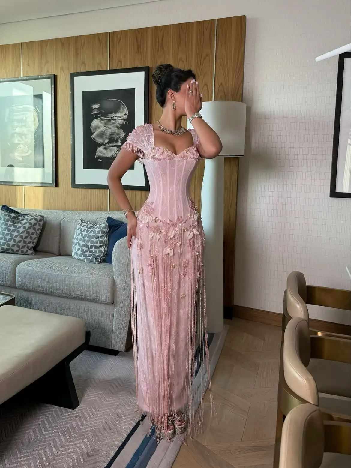 Customized Dubai Evening dress Formal Evening Gowns Pink Corset Fringe Maxi Gown فساتين مسائية دبي فاخرة مُزينة بالترتر