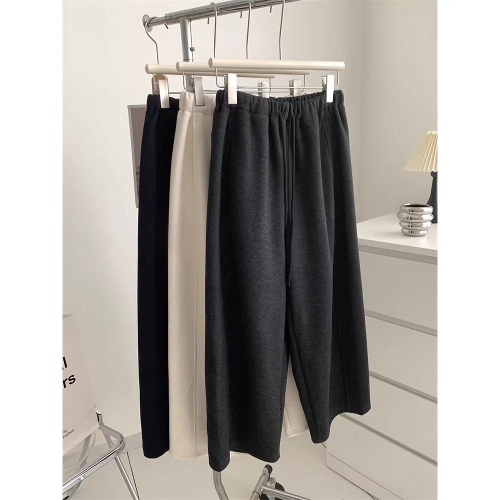 กางเกงขายาวทรงตรงผ้าวูลสำหรับผู้หญิง สไตล์ลำลอง อุ่นสบาย ความยาวเก้าส่วน ทรงขากว้าง ช่วยให้ดูผอมเพรียว เหมาะสำหรับคุณแม่ ใส่ได้ในฤดูใบไม้ร่วงและฤดูหนาว
