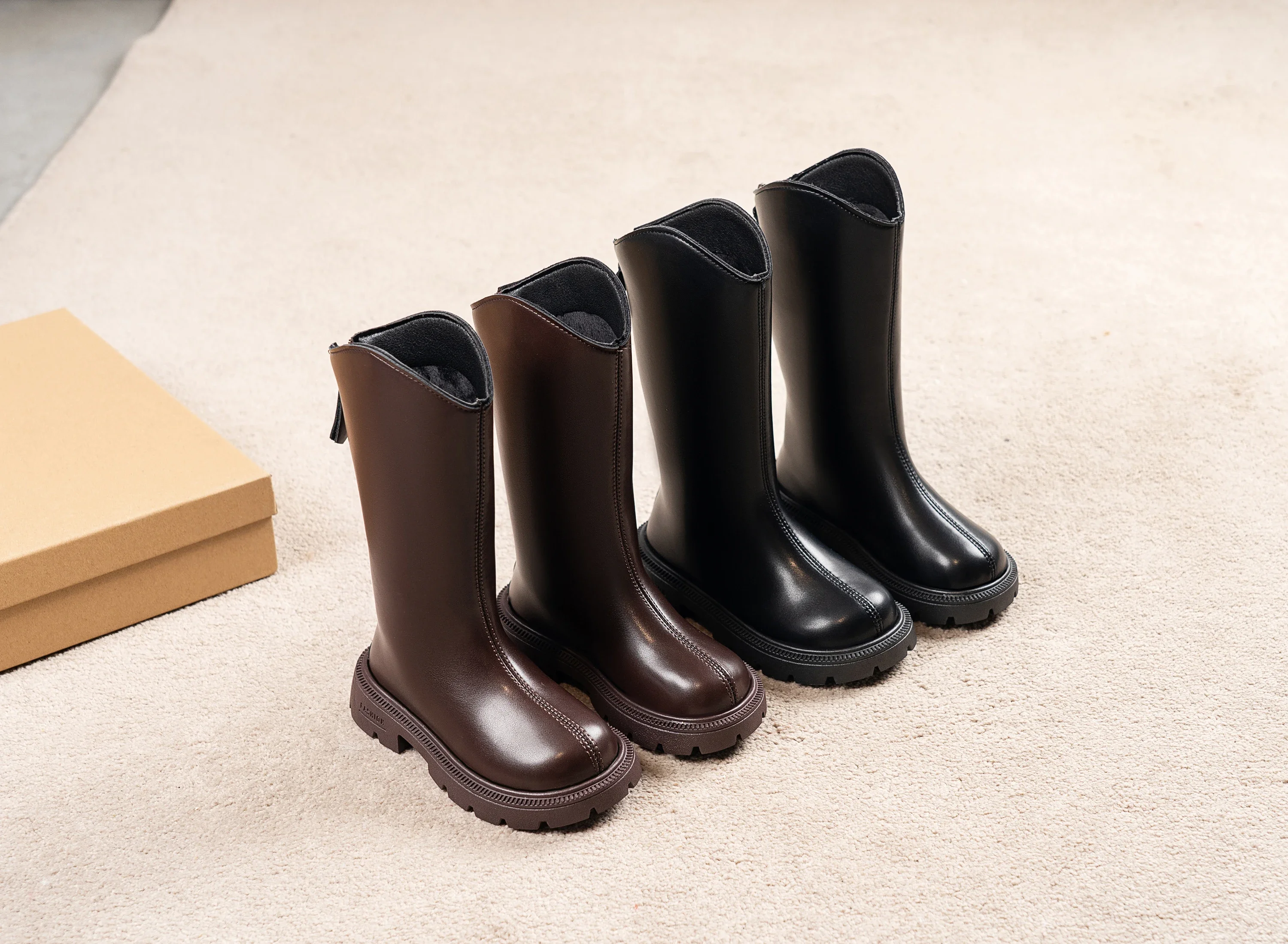 2026 Neue Mädchen-Winterstiefel, hoch, mit Fleecefutter, warm, rutschfest, dicke Sohle, Reißverschluss hinten, für kaltes Wetter, tägliche Outdoor-Stiefel – Detail 1