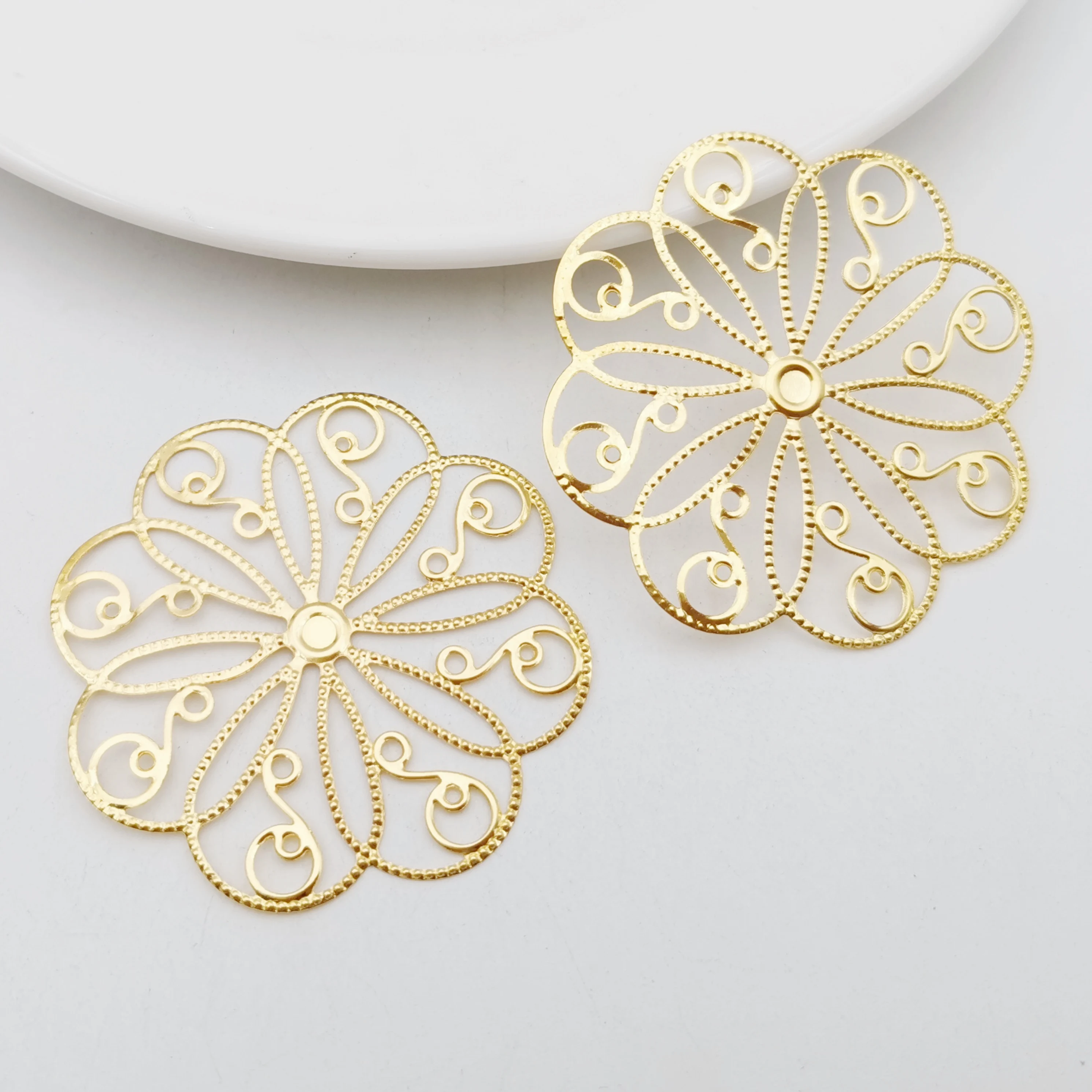 10/50 Pieces 48mm Gold Color Metal Filigree Hollow out Flower Slice Charms base Setting Jewelry DIY Components Findings