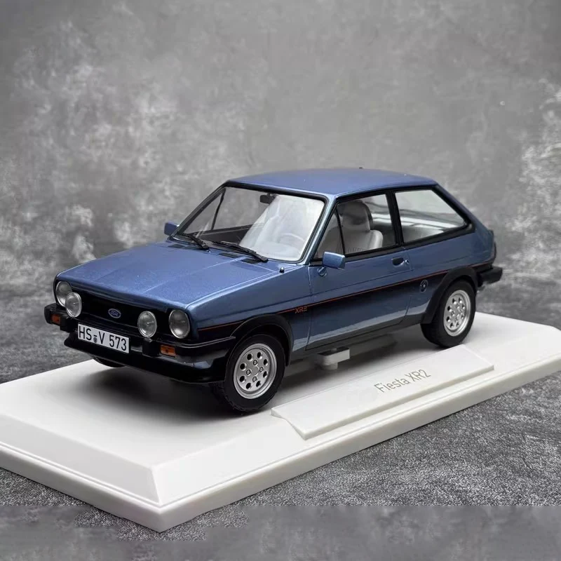 

Масштабная модель NOREV 1:18 Fiesta XR2 1981, имитация автомобиля из сплава, статическая коллекционная модель, игрушка, подарок, сувенир, украшение