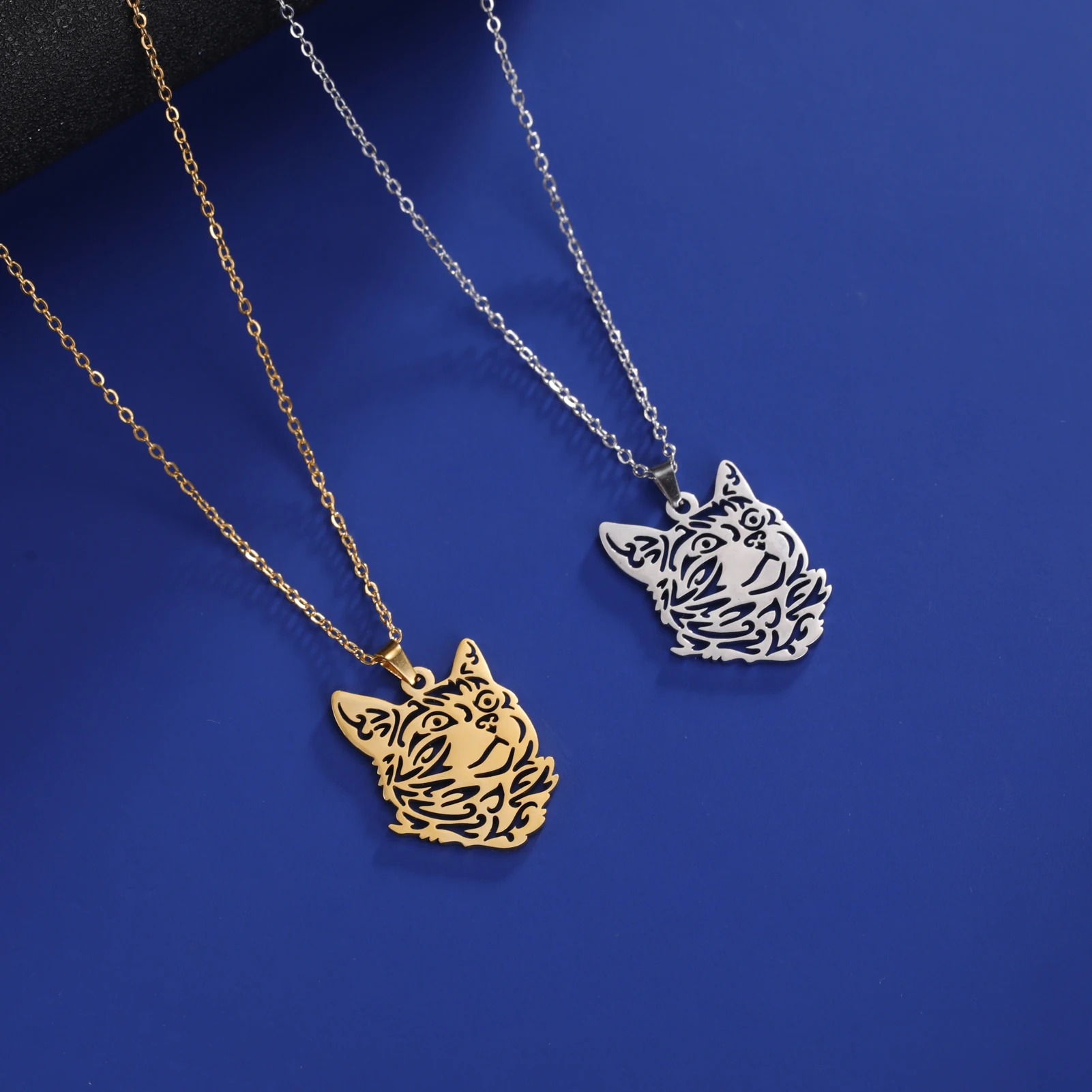 Unift Cutout Kitten Cat Necklaces for Women Men Stainless Steel Jewelry Cartoon Animal Drawing Pendant Pet Lover Birthday Gift