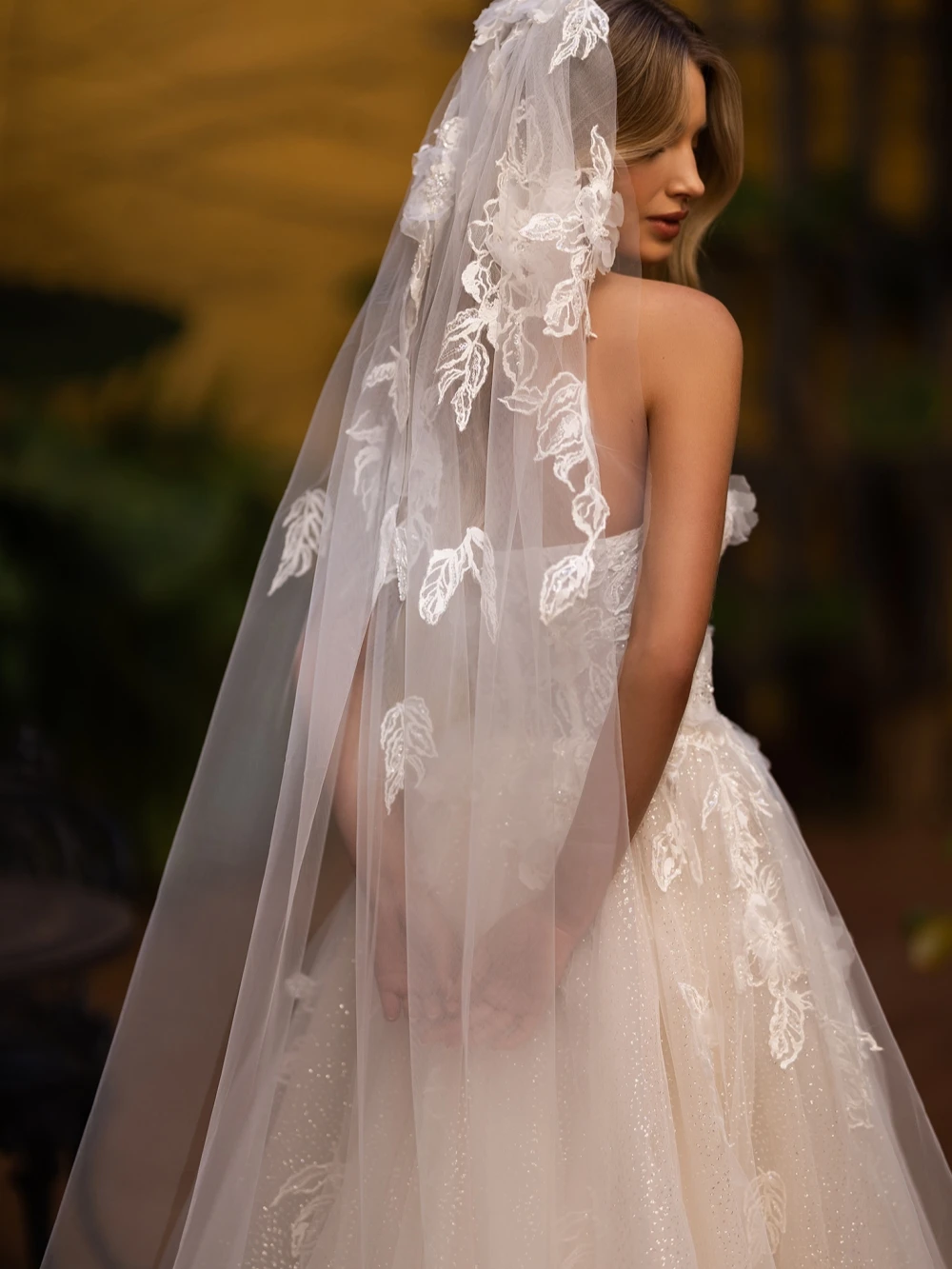 Vestido De novia romántico con escote corazón, apliques De encaje clásicos, bata De novia brillante, vestido De novia largo De corte en A, bata De boda