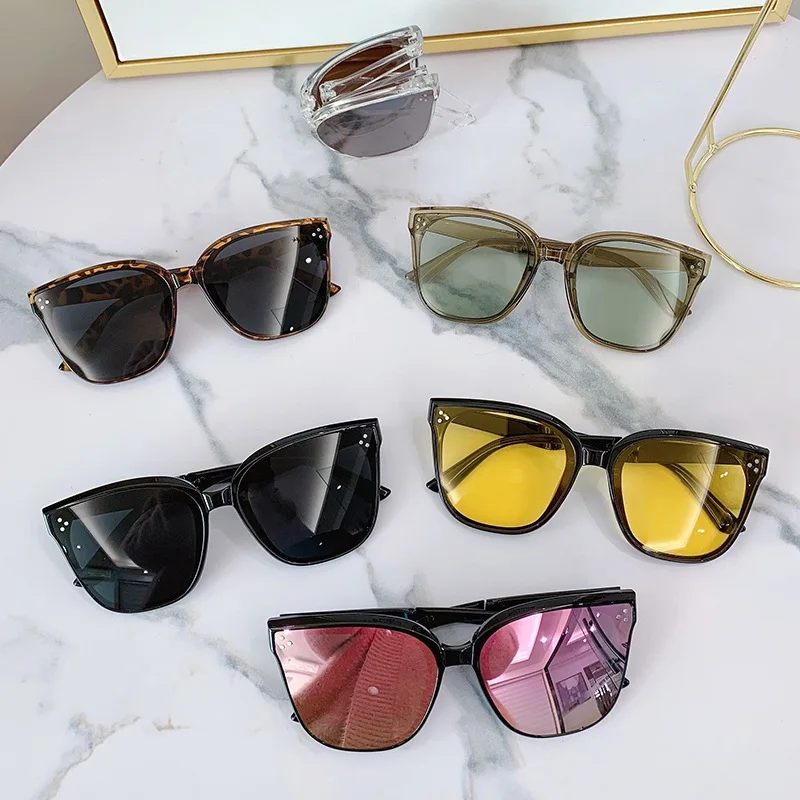 New Polarized Unisex Rectangle Vintage Sunglasses Fashion Design Retro Sun Glasses Female Fold Cat Eye Eyeglass UV400 Goggles