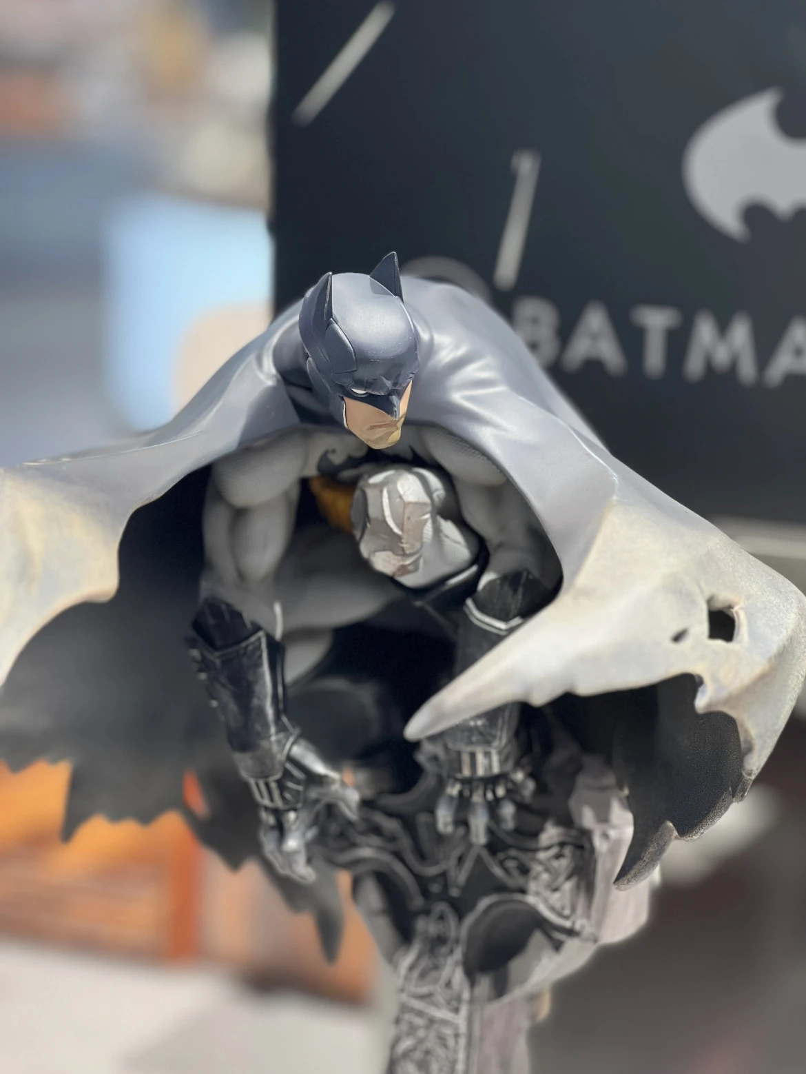 Genuine Dc Batman Reborn Hand Fashion Fashion Animated Movie Character Humanoid Doll Cute Toy Gift Adornment Collection Batman