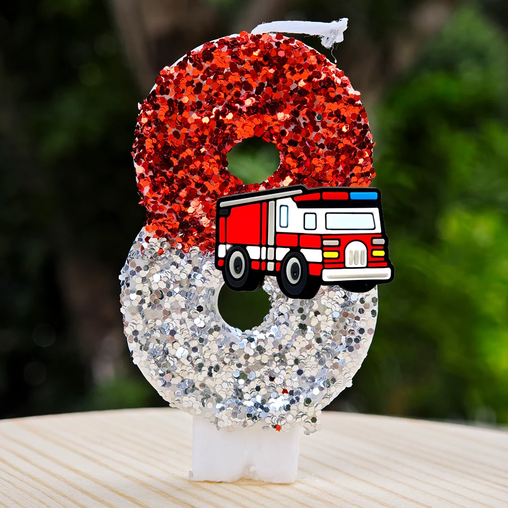 Niedliche Feuerwehrauto-Themen-Geburtstagskerze Handgefertigte Skulpturierte Kuchendekoration für Kinder- und Kleinkinderpartys und Geschenkartikel – Detail 9
