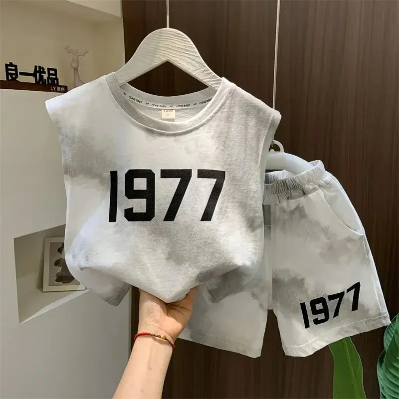 

Children's Summer Clothing Set New Fashion Boys Sleeveless T-shirt Shorts Clothes Girl Two Piece Set