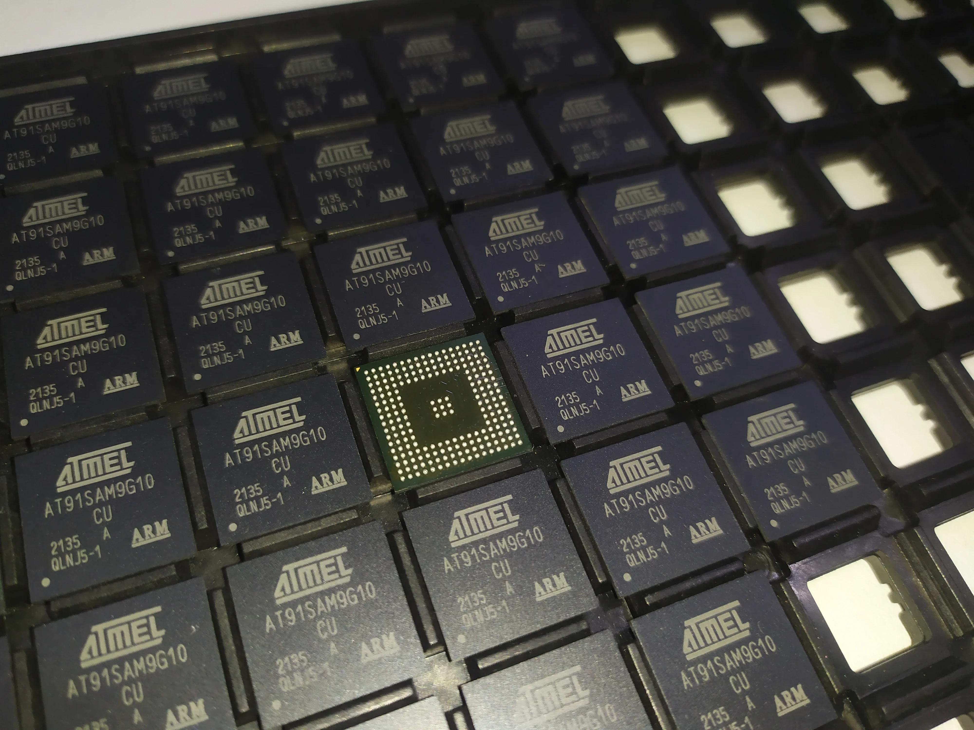 

Идеальная 2025QUICK 861DW ESD бессвинцовая станция для распайки тепла, цифровая регулируемая паяльная станция BGA с горячим воздухом для ремонта печатных плат телефона