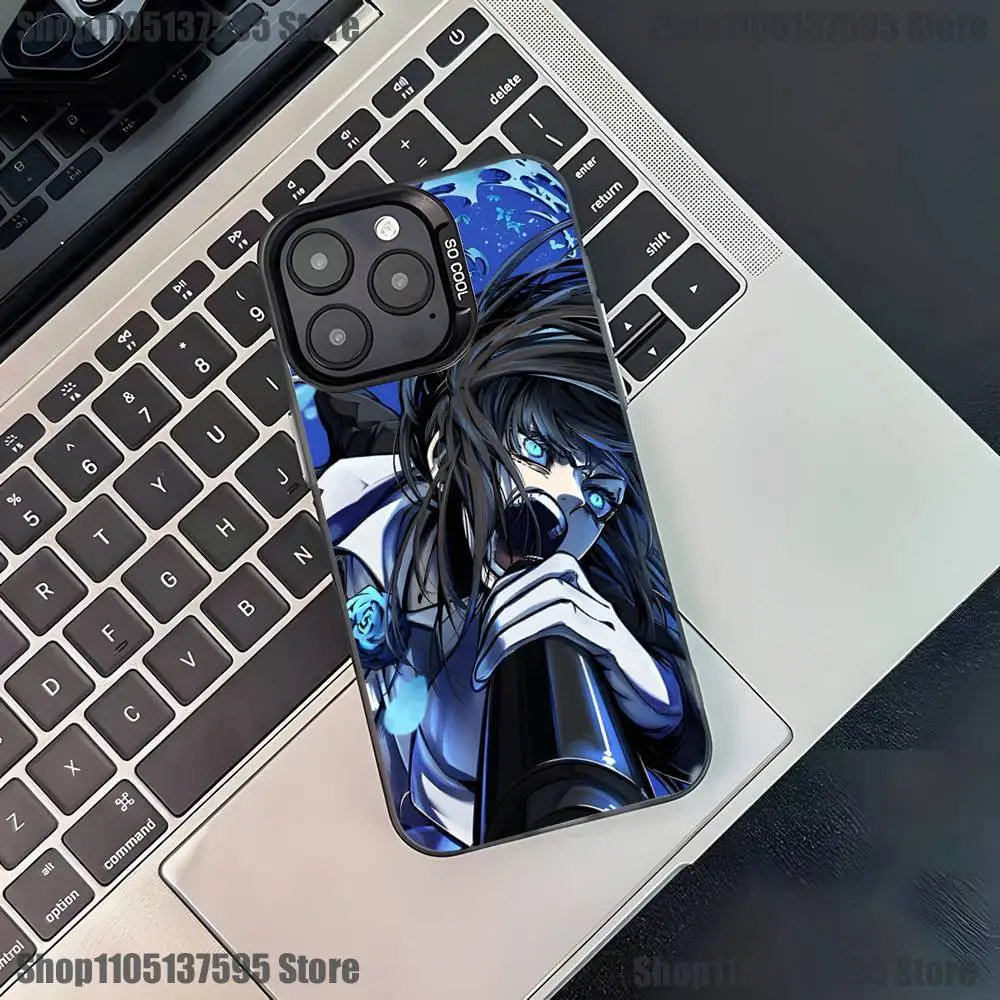 حافظة هاتف Ado Cartoon K-Kyogen X Uta لهاتف iPhone 16,15,14,13,12,11,Pro,XS,Max,Plus,Mini,SE4,E غطاء أسود غير لامع مقاوم للصدمات