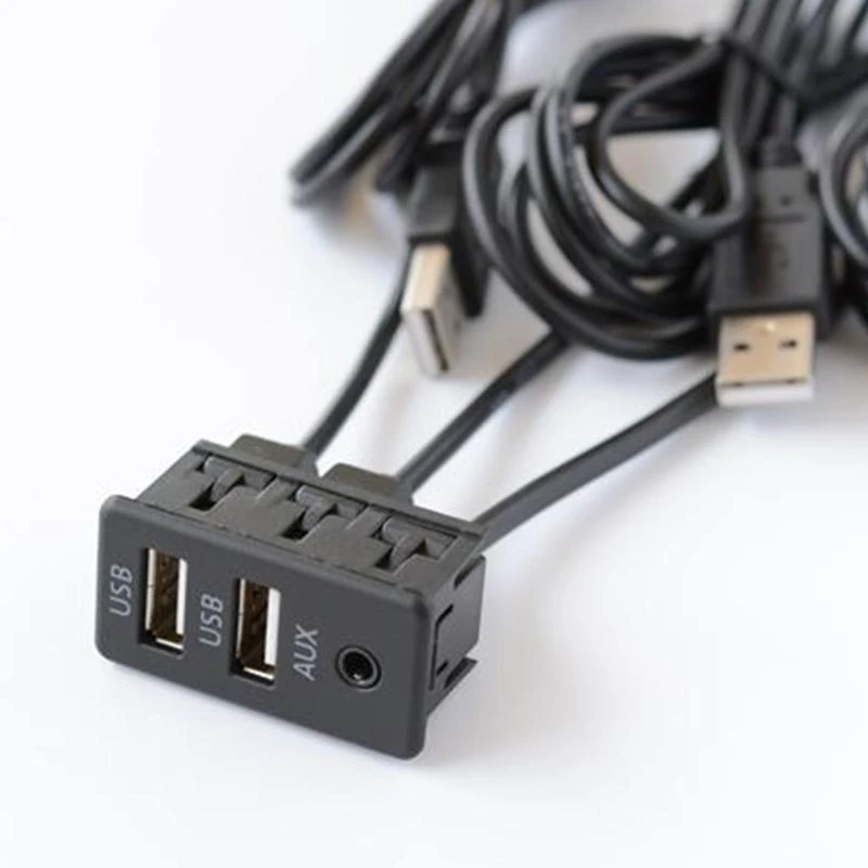

Dual USB -порты Панель Auto Boat 3,5 мм Aux Adension Advension Adapter