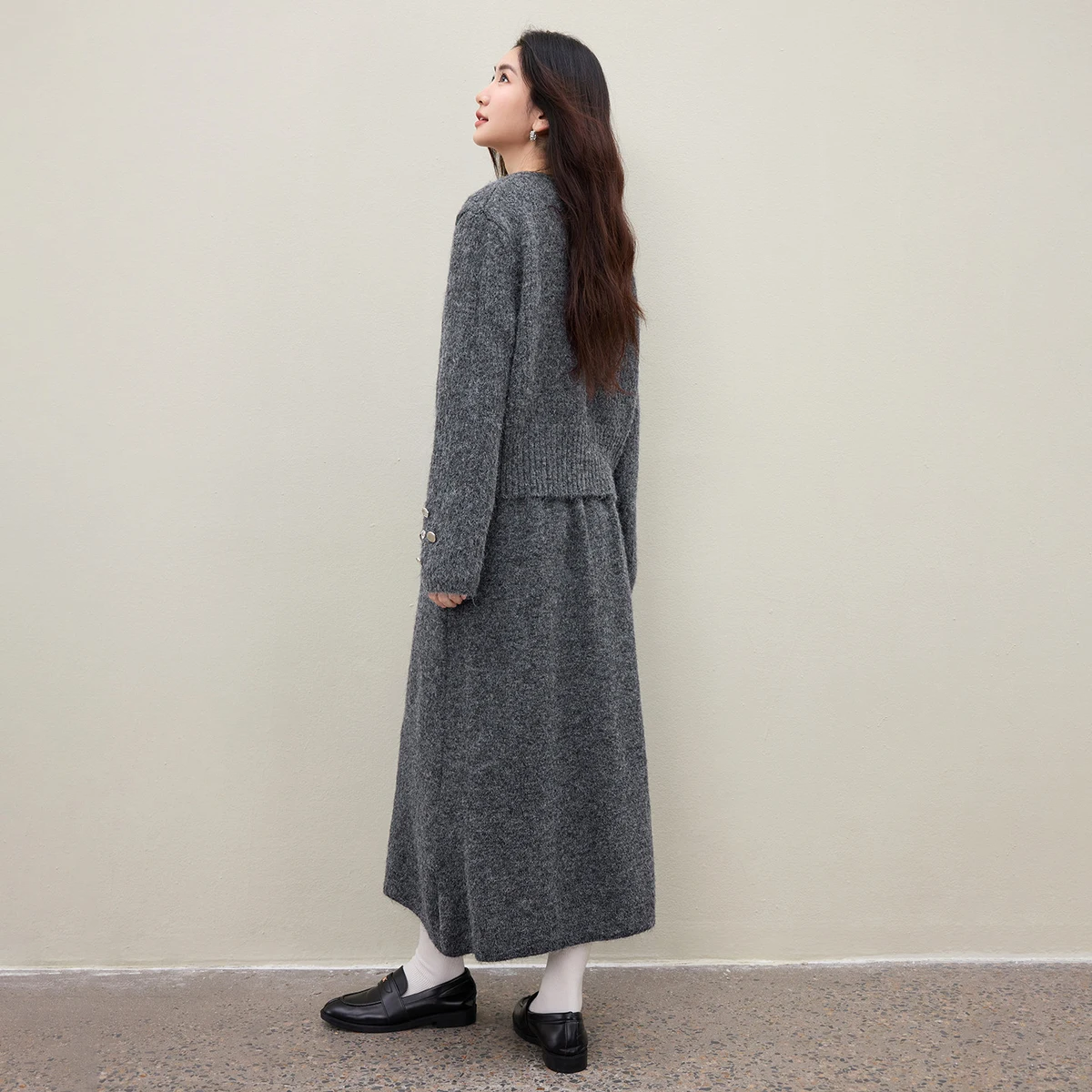 SENTUBILA جديد قطعتين مجموعة للنساء 2025 زر الزخرفية سترة ماكسي تنورة فضفاضة تناسب الشتاء عادية المرأة البدلة W54ZF5741