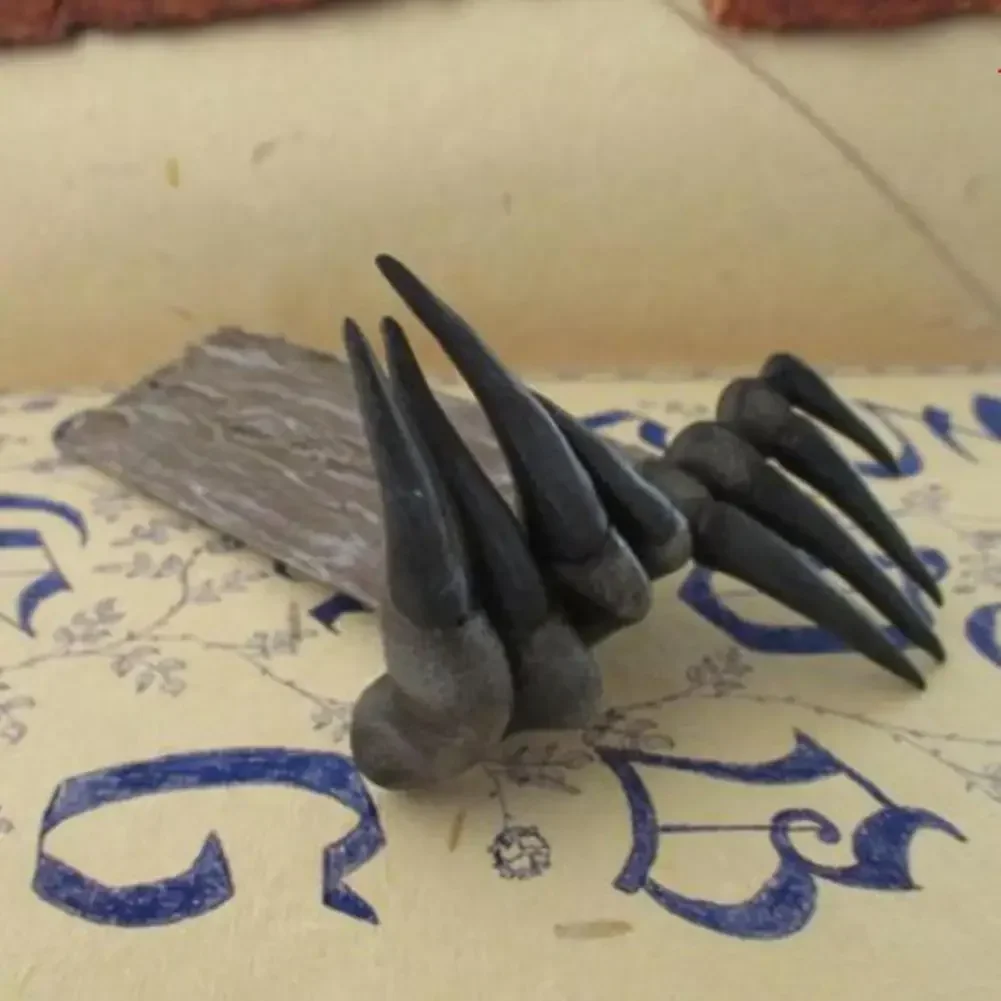 Devil's Hand Bookmark Horror Figurine, Unique Decor