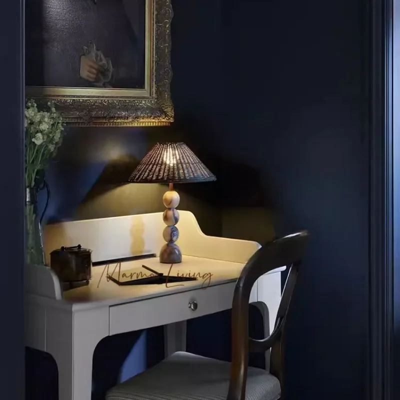 

Medieval Awest Wind Natural Marble Table Lamp Designer Model Room Study Bedroom Bedside Woven Grass Rattan Table Lamp