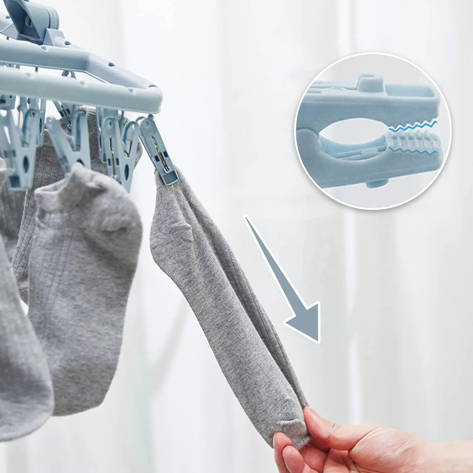 Foldable Drip Hanger with 32 Clips - Plastic Hanging Drying Rack for Clothes Underwear Socks