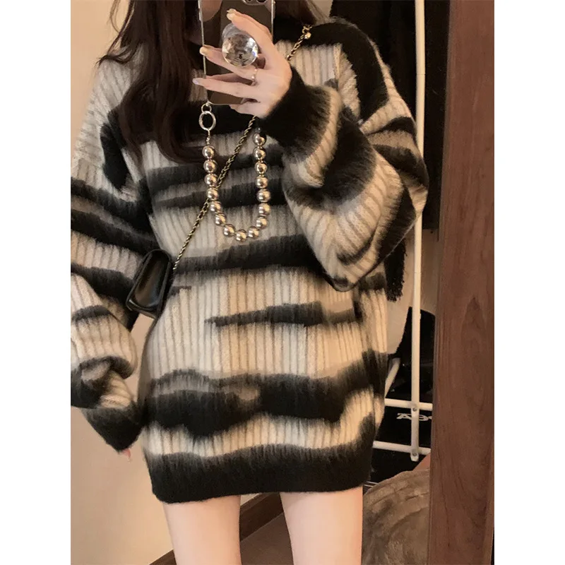 Women Tie Dye Striped Fuzzy Knit Sweater Crew Neck Long Sleeve Oversized Loose Pullover Tops