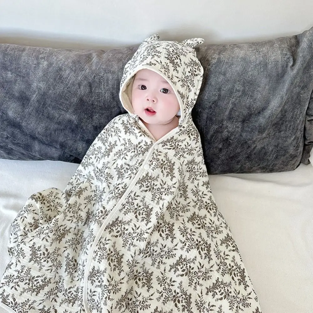

Bear Printed Infant Hooded Towel Wrap Blanket Single Layer Soft Texture Baby Swaddle Cloth Breathable Material Cloak