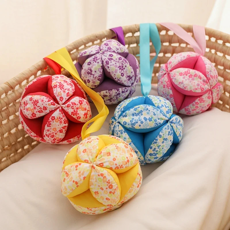 1Pc Baby Hand Catching Cloth Ball Toy Infant Interaction Colored Rattle Ball Toy with Ribbon Appease Bed Hanging Rattle Toy Gift