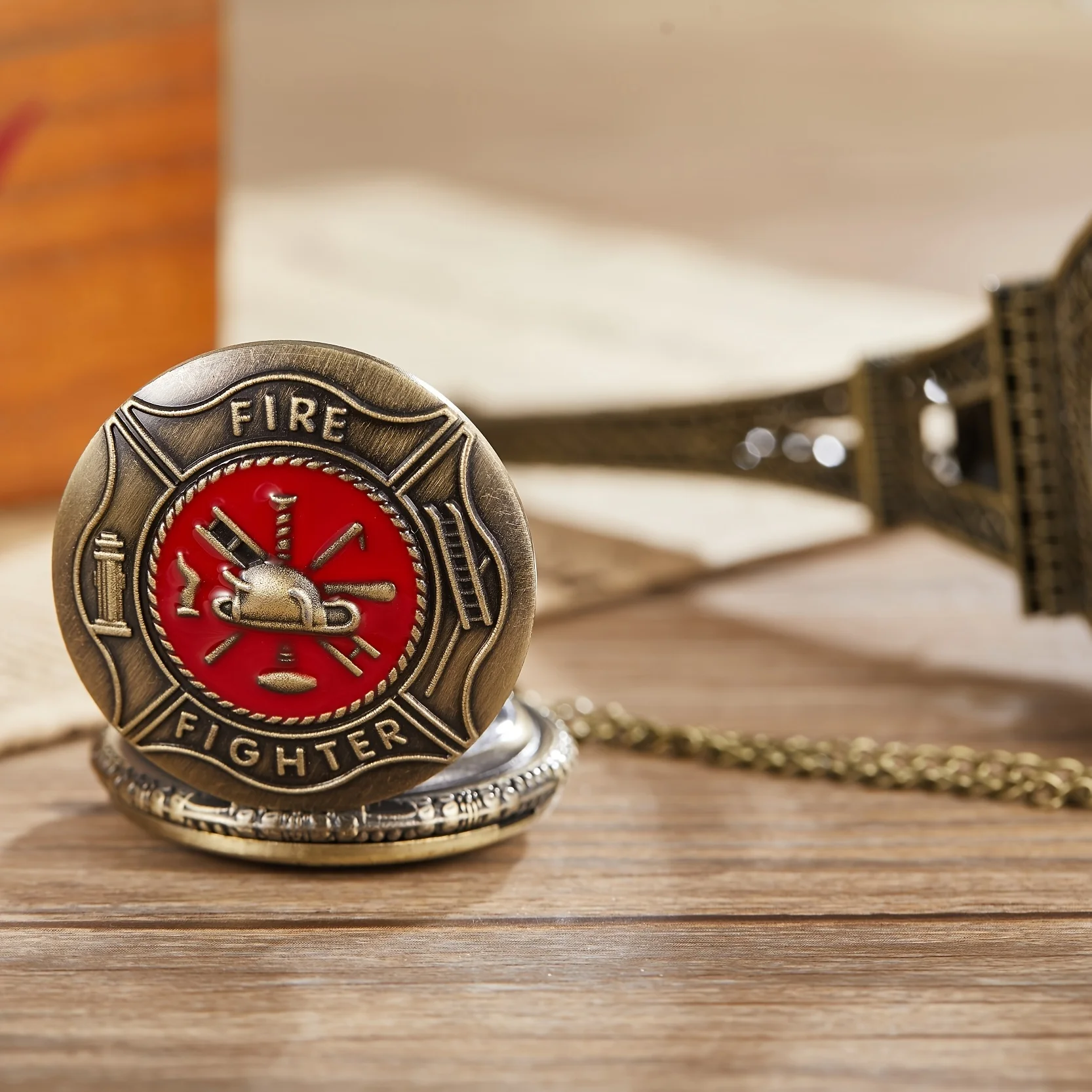 ساعة جيب كوارتز عتيقة من الحنين للرجال ، قطارة حمراء ، الإغاثة ، مكافحة الحرائق ، نمط تسجيل ، قلاب ، سلسلة معلقة #3