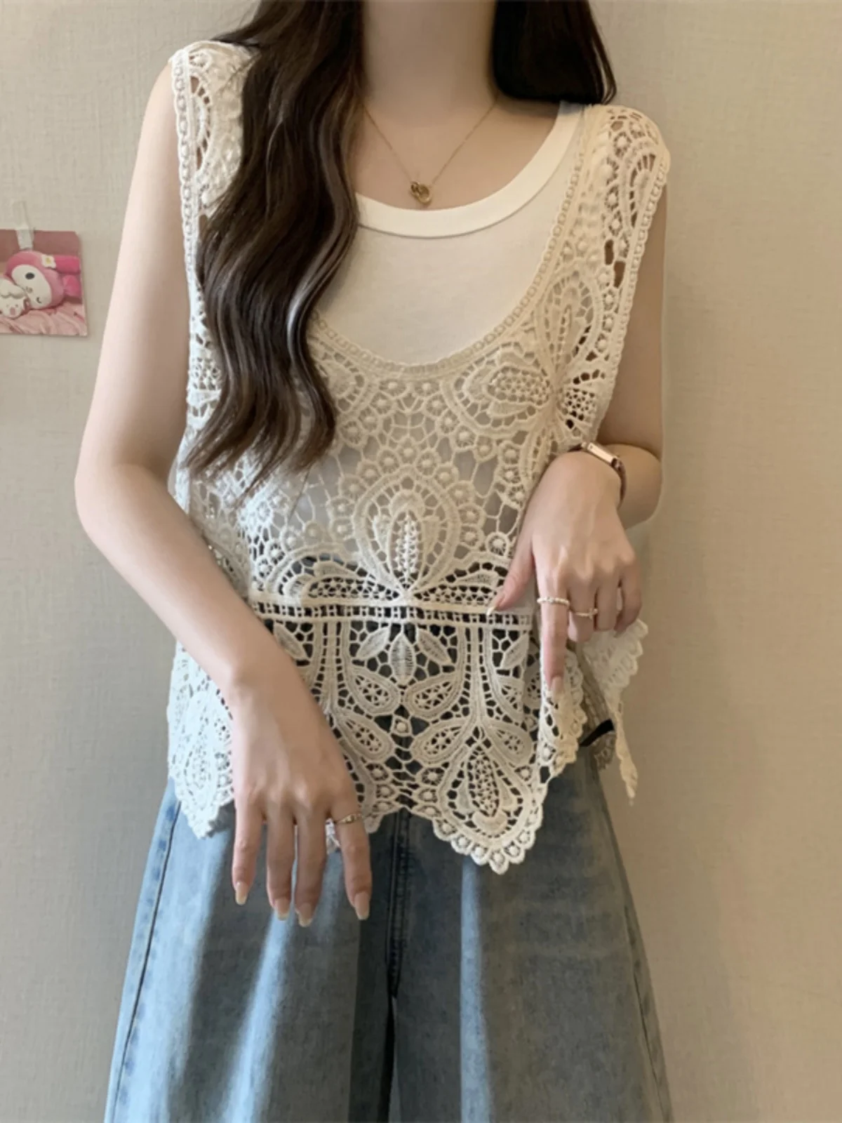 

Женский комплект больших размеров: цветной кружевной жилет с вырезами, глубоким U-образным вырезом, повседневная верхняя одежда в корейском стиле, антивозрастной эффект