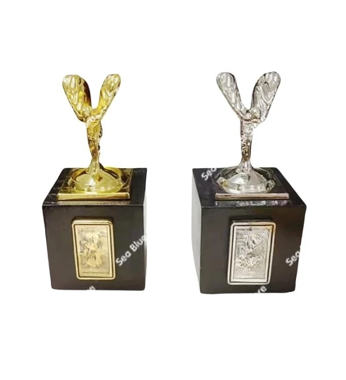 

Ornament Feitian Muse ornament high-end light luxury home furnishing, living room model room car dealership simple decoration