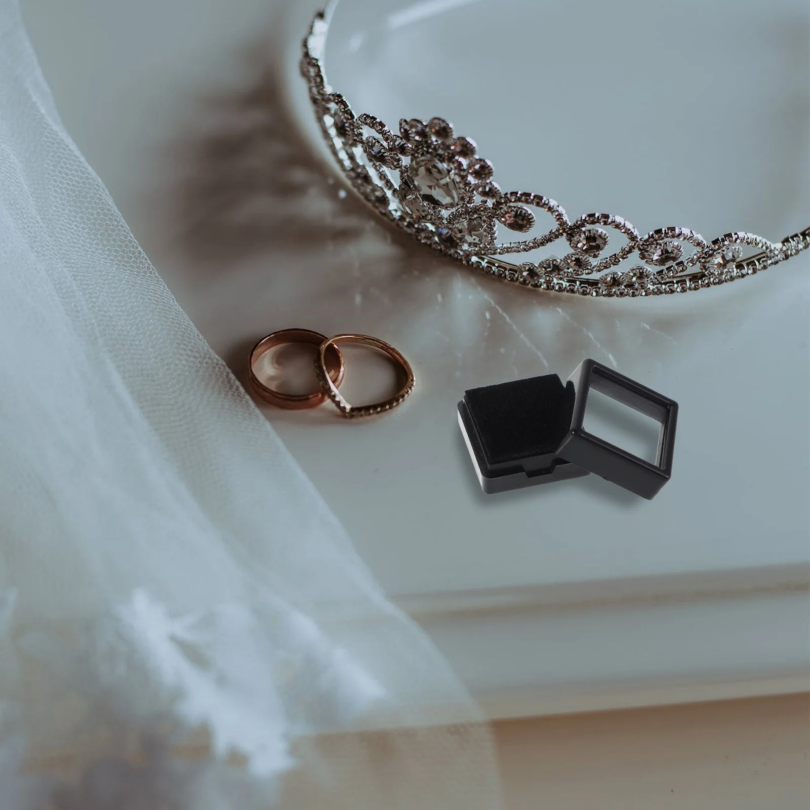 

12 Compartments Acrylic Gems Display Box Transparent Jewelry Storage Organizer Case Small Plastic Gemstone Container for Rocks