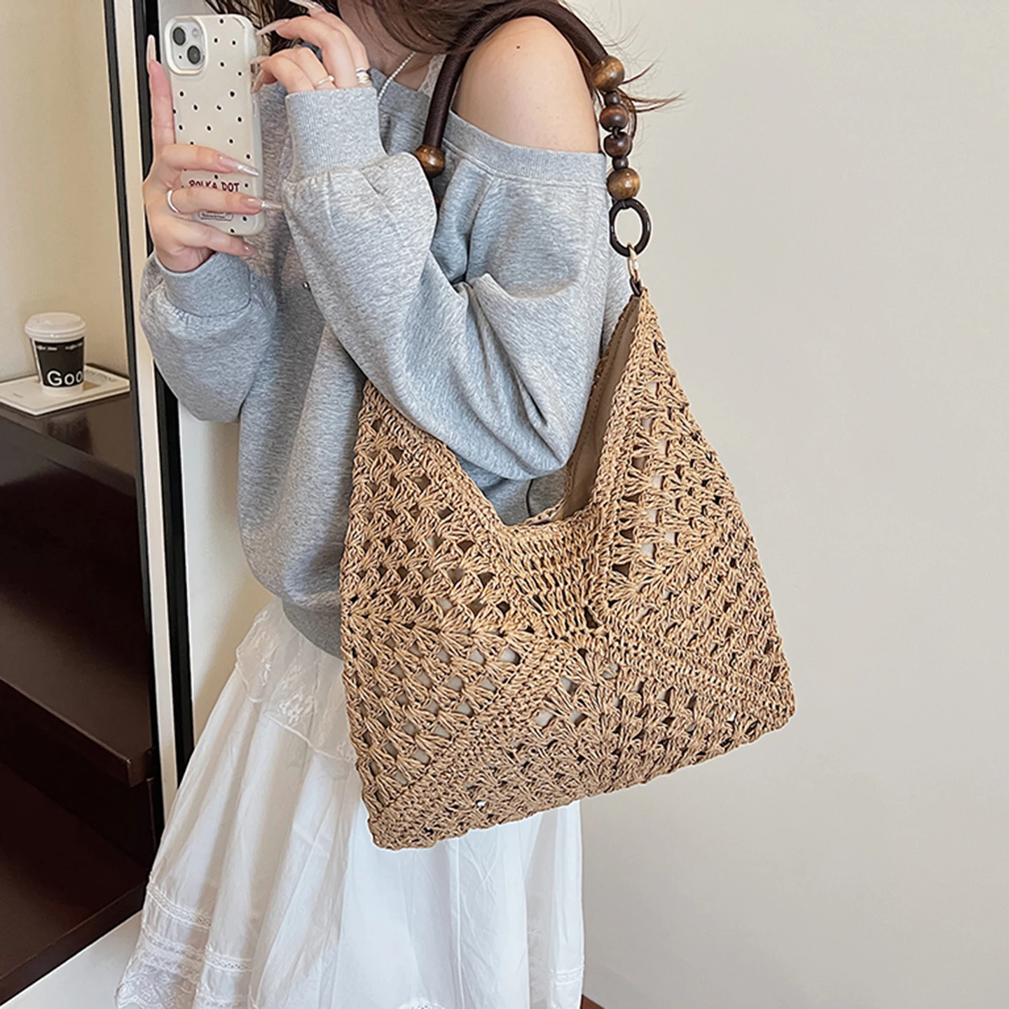 

2025 New Faion St Woven oulder Bag Women's Beach Vaion Sand Hollow out Tote Basket Bag Handbag Youth Summer Trend