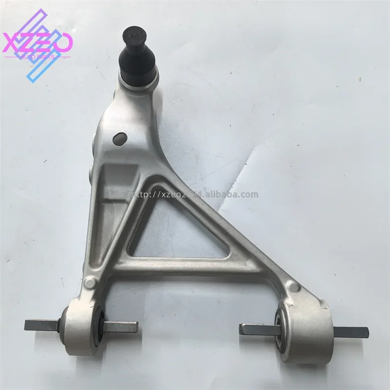 Auto Parts 235133 Car Chassis Front Lower Arm () for Ferrari 458 488