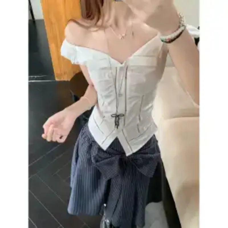 Women Off Shoulder Corset Top Puff Sleeve V Neck Lace Trim Fitted Casual Blouse